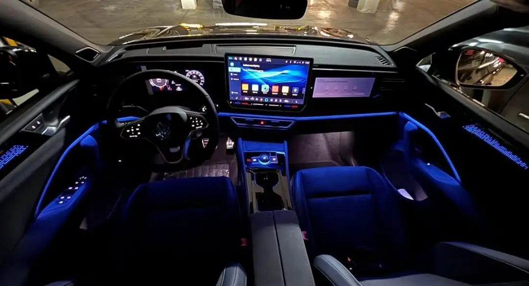 Volkswagen Tiguan L Pro R-Line 2025 года с пробегом 50 км - Легковые автомобили (Авто) в Санкт-Петербург