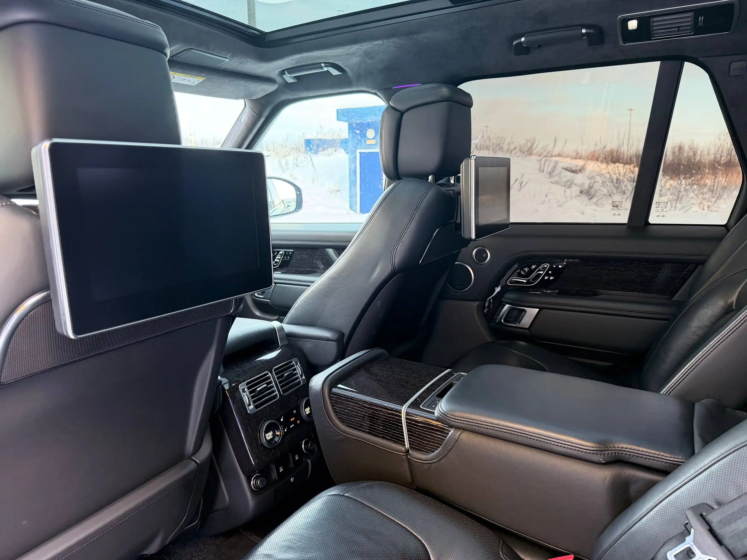 Продажа Land Rover Range Rover 2019 года в Санкт-Петербурге - Внедорожники (Авто) в Санкт-Петербург