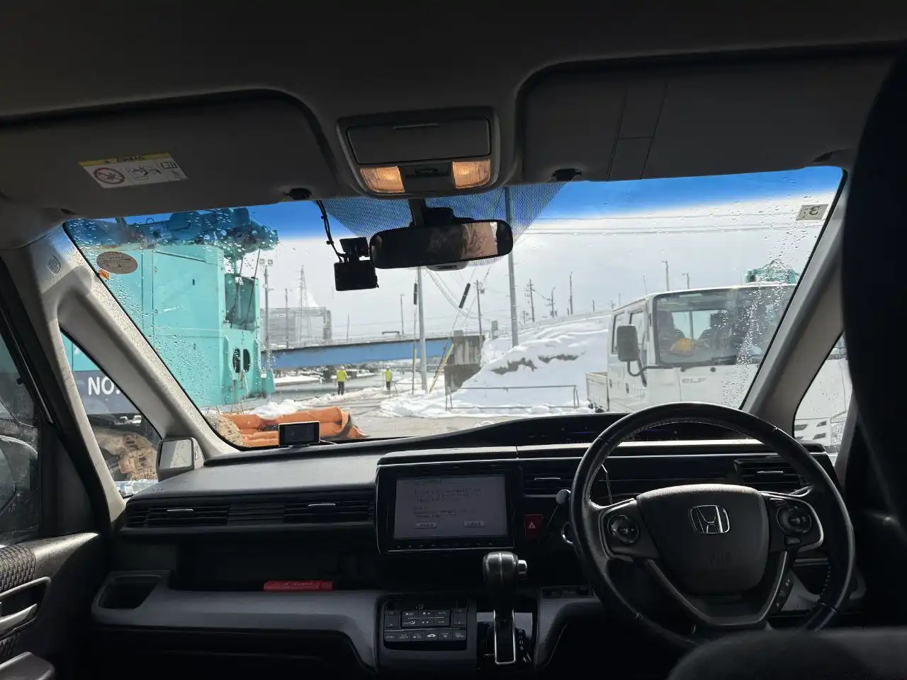 Продажа HONDA Stepwgn 4WD 2016 года - Минивэн (Авто) в Санкт-Петербург