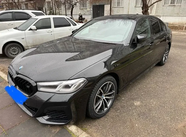 BMW 5 серии 2020 года с пакетом М, дизель 2.0, пробег 109 тыс км - Грузовики в Санкт-Петербург