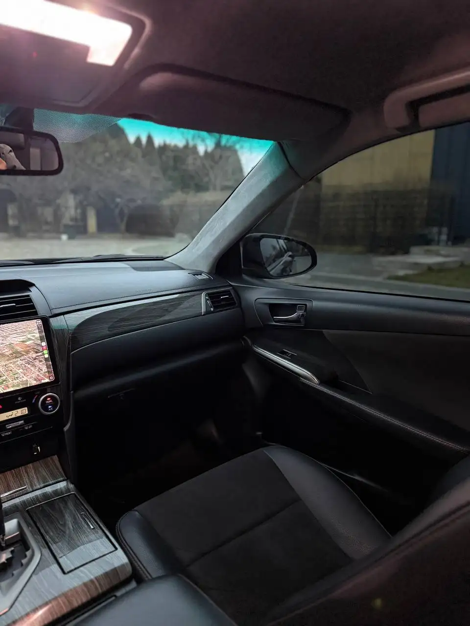 Продажа Toyota Camry 2011 года - Авто в Санкт-Петербург