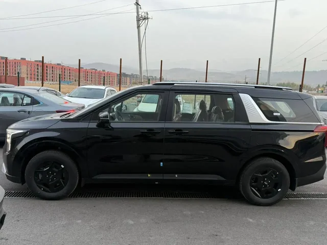 Kia Carnival 2025г Бензин 3.5 Комплектация Люкс 8 мест - Коммерческий транспорт в Санкт-Петербург
