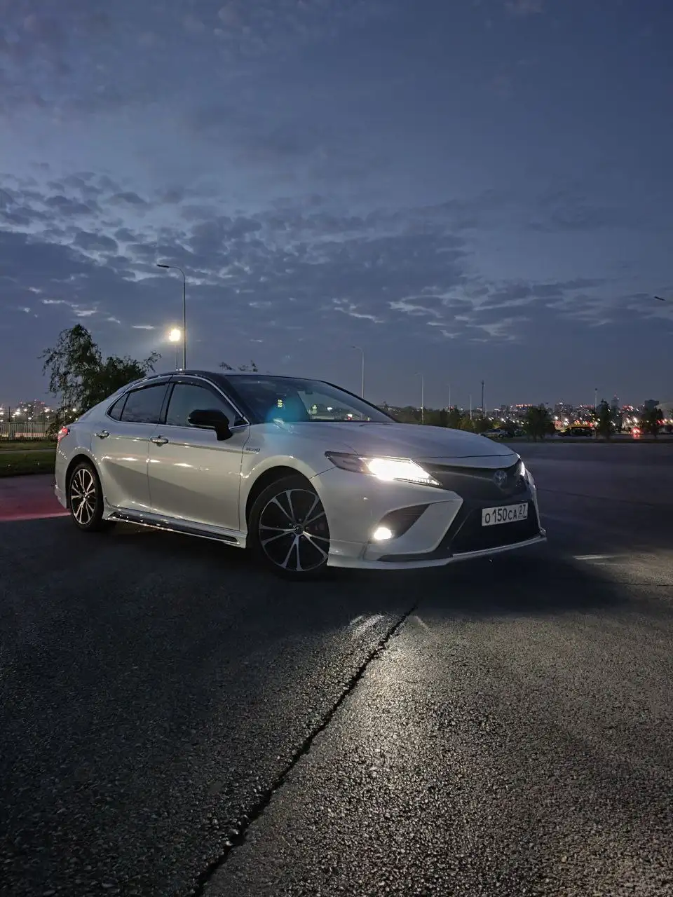 Toyota Camry Hybrid 2019 г.в. в идеальном состоянии - Легковые автомобили (Авто) в Ростов-на-Дону