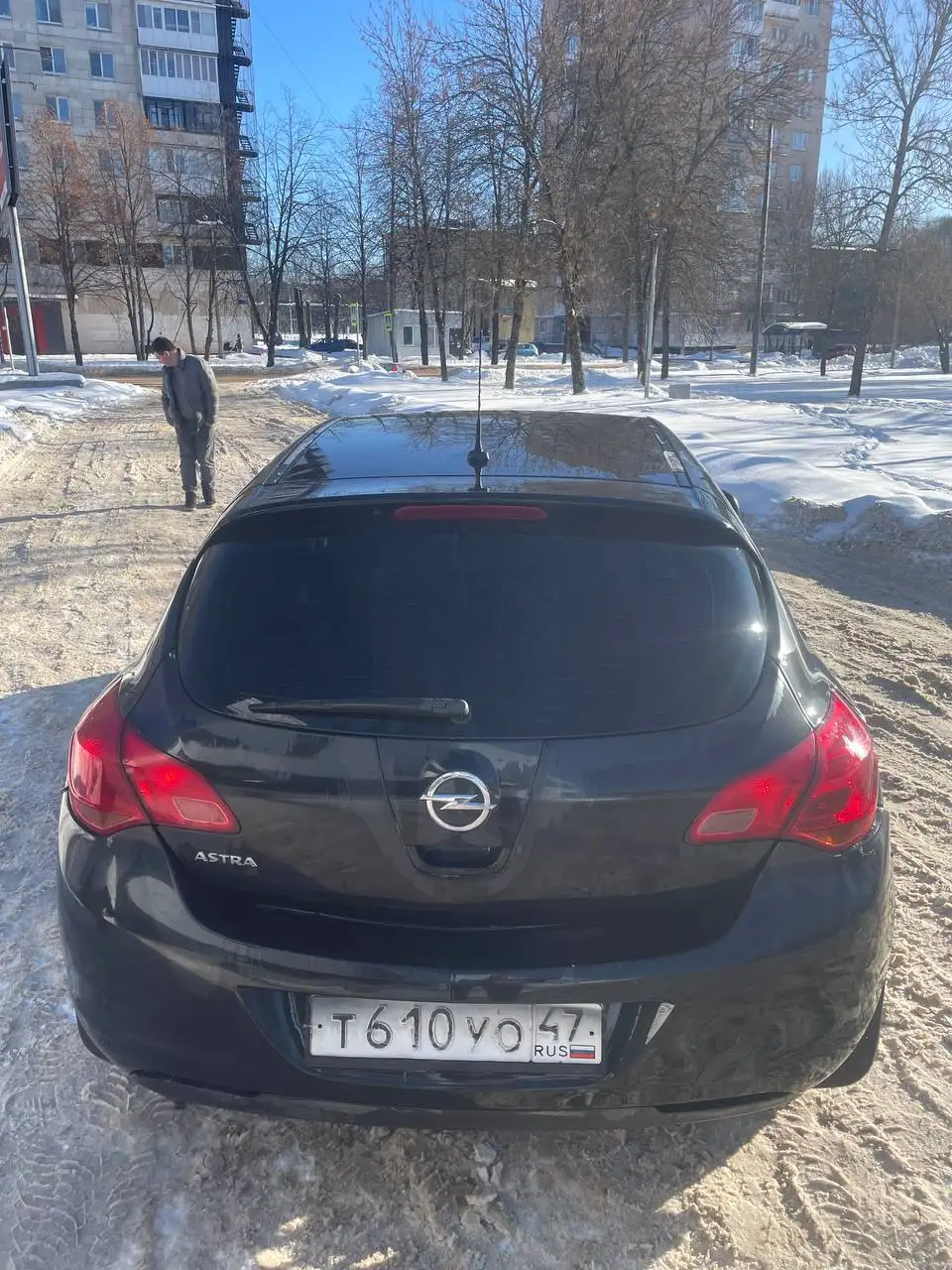 Опель Астра J 2011 года выпуска 1.6 механика - Легковые автомобили (Авто) в Санкт-Петербург