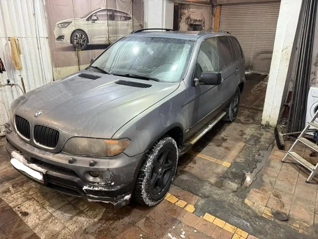 BMW X5 3.0 AT 2006 (рестайлинг) в Москве - УАЗ в Москва