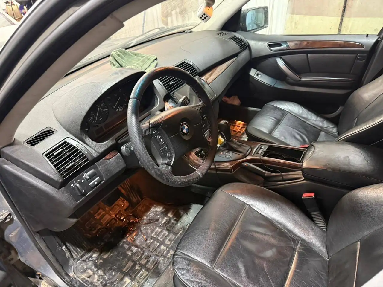 BMW X5 3.0 AT 2006 (рестайлинг) в Москве - Легковые автомобили (Авто) в Москва