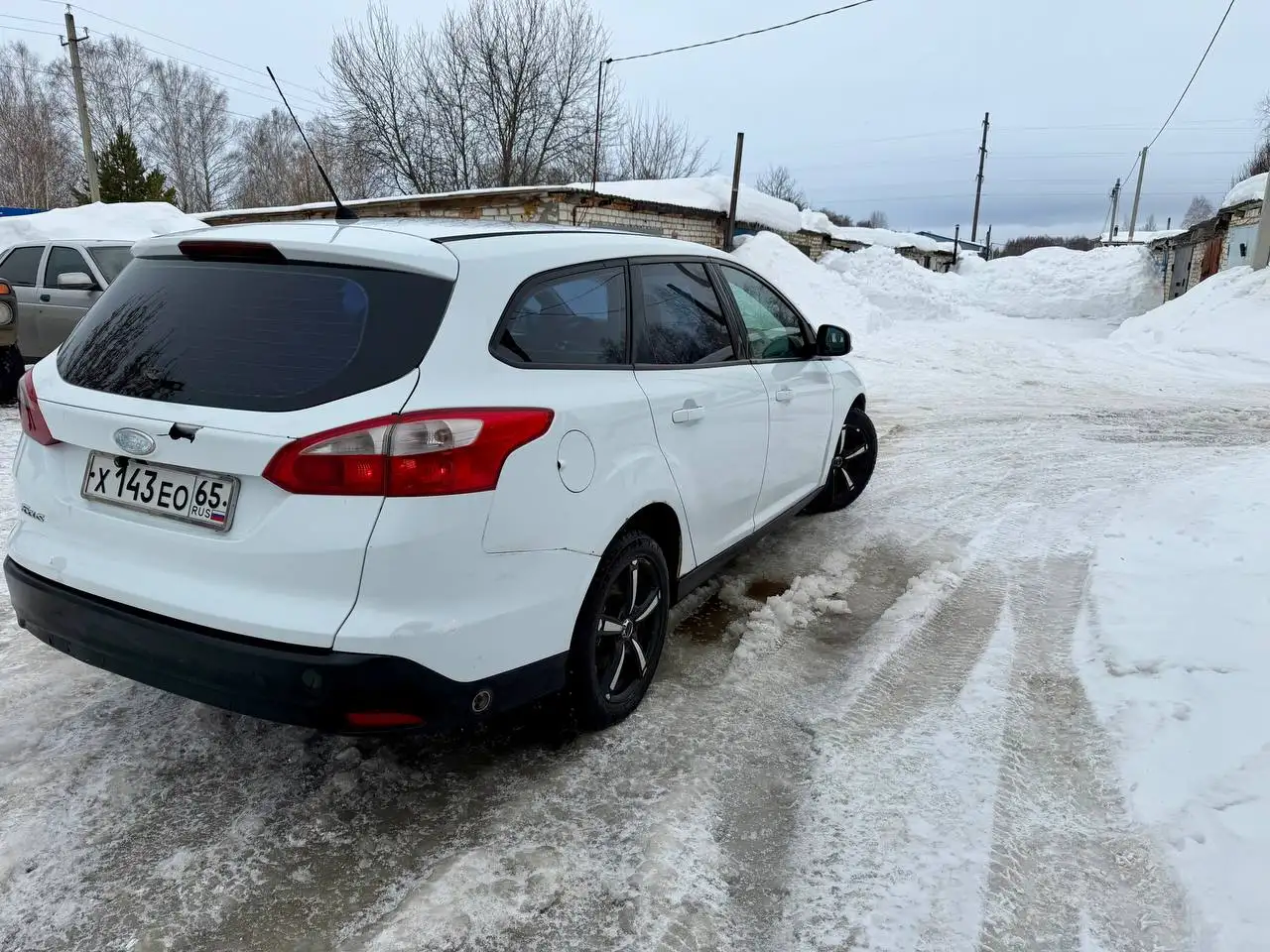 Автомобиль 2013 года на отличном ходу - Авто в Санкт-Петербург