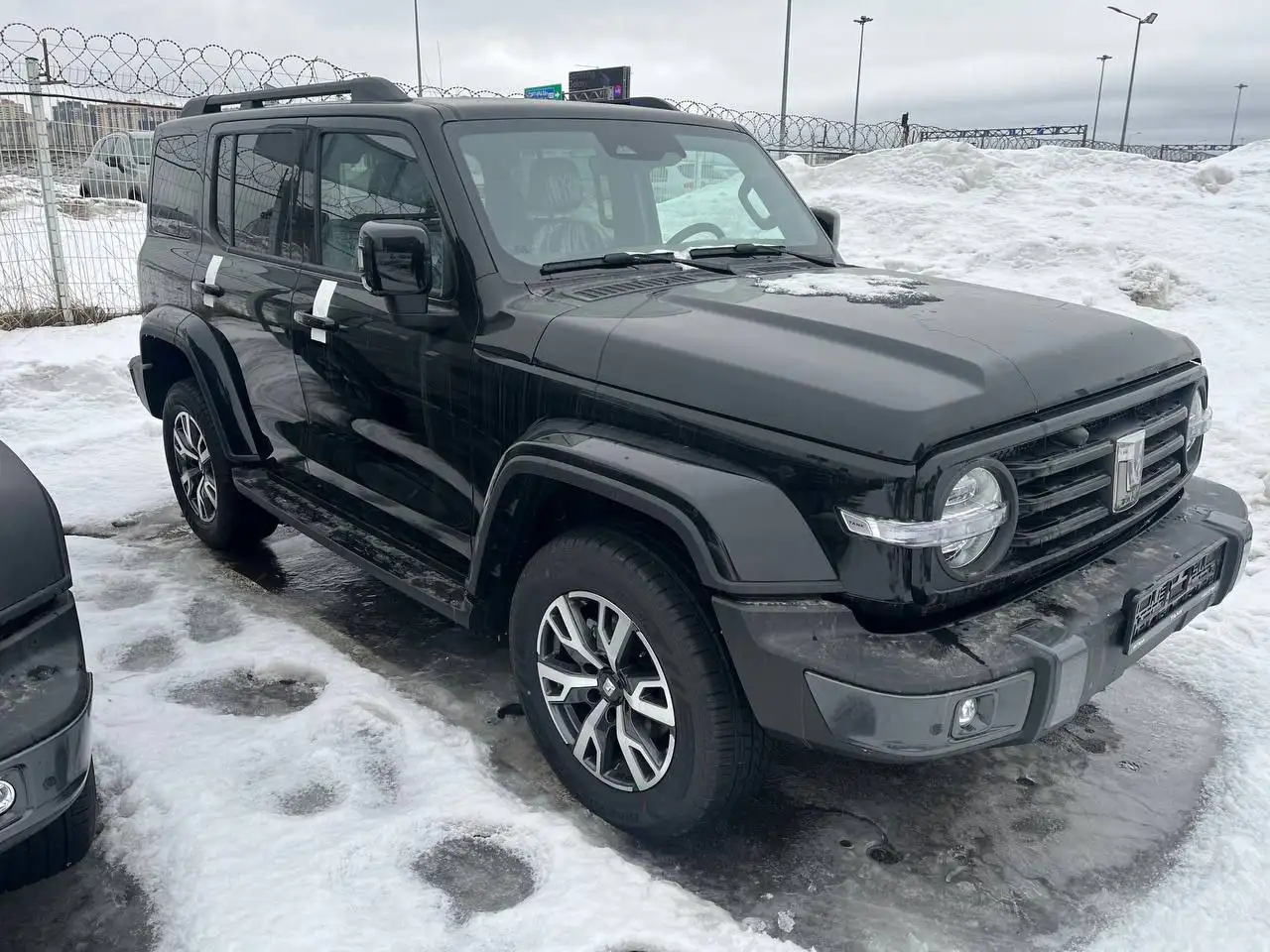 Tank 300 City Premium черный 2025 в наличии в Санкт-Петербурге - Внедорожники (Авто) в Санкт-Петербург