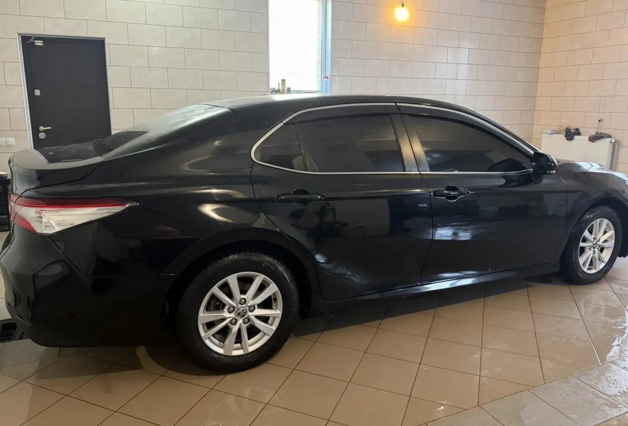 Продажа Toyota Camry 2018 года в комплектации Comfort+ - Легковые автомобили (Авто) в Санкт-Петербург