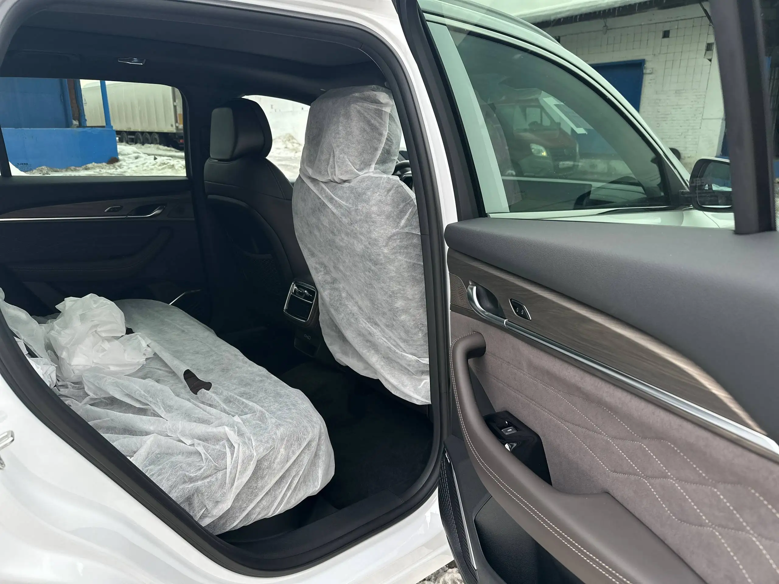 Geely Monjaro 2026 LUXURY новый под утиль - Новые автомобили (Авто) в Москва