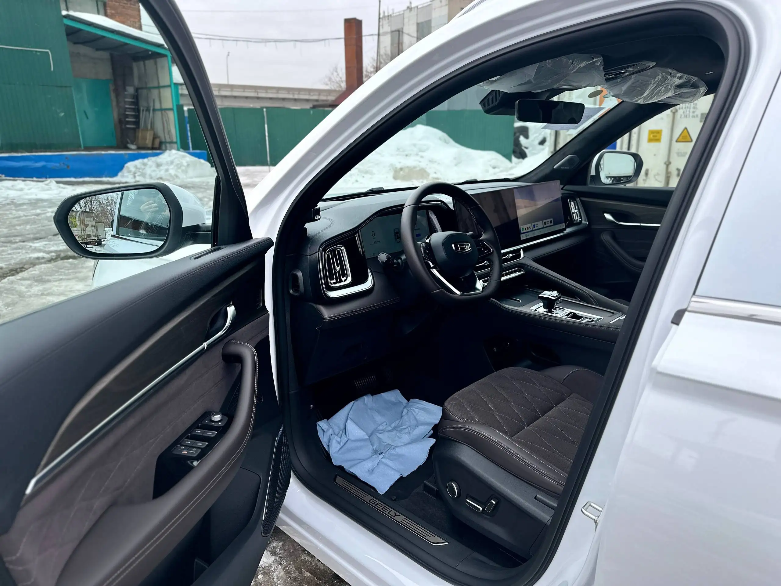 Geely Monjaro 2026 LUXURY новый под утиль - Новые автомобили (Авто) в Москва