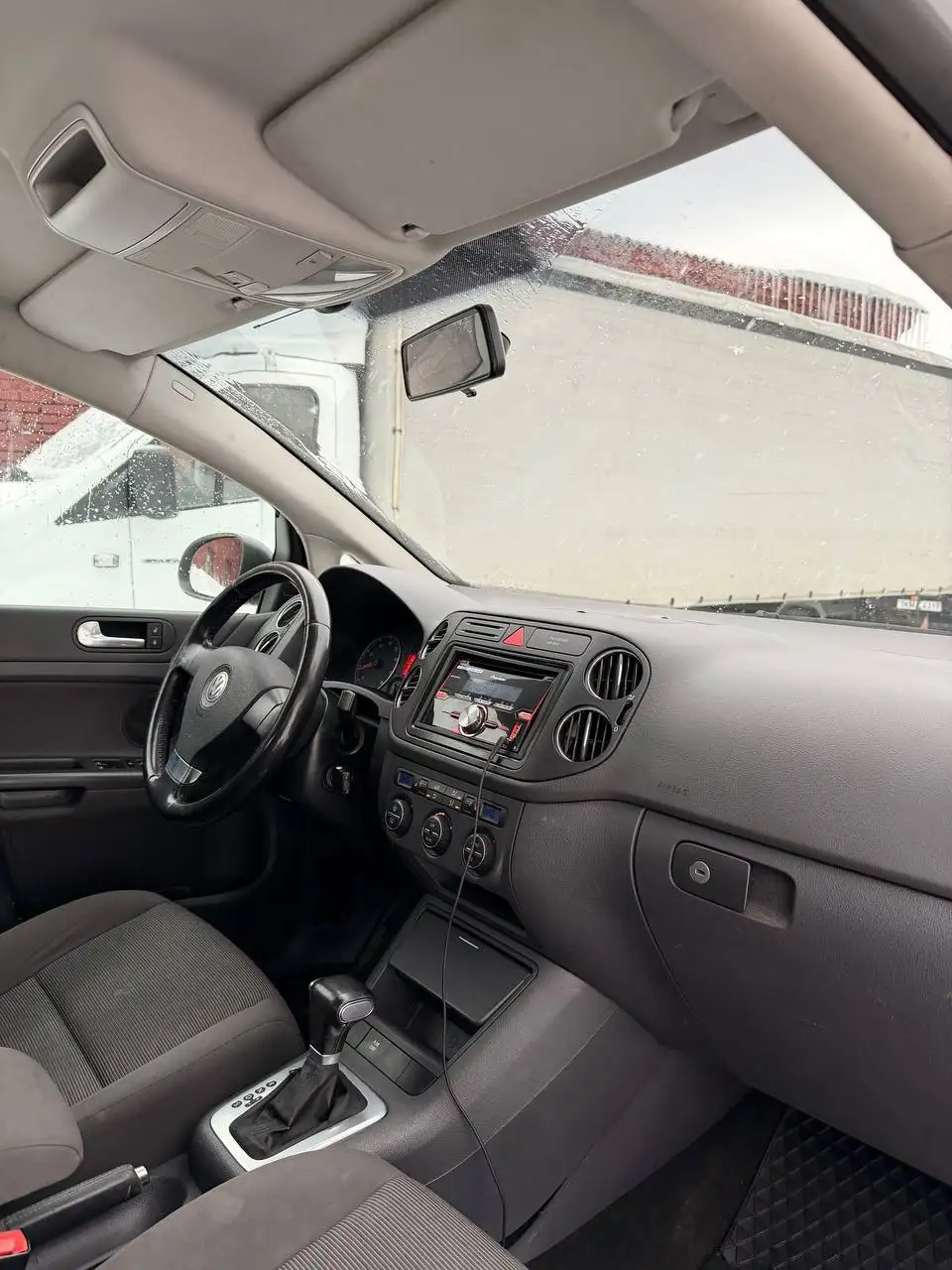 Продается Volkswagen Golf 2007 года - Легковые автомобили (Авто) в Москва