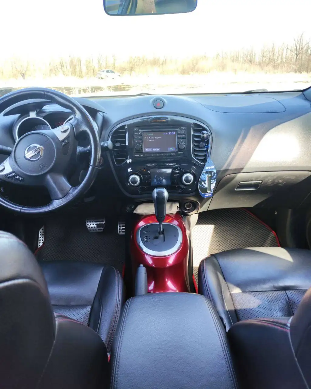 Продажа Nissan Juke 2011 года с полным приводом и турбомотором - Легковые автомобили (Авто) в Макеевка