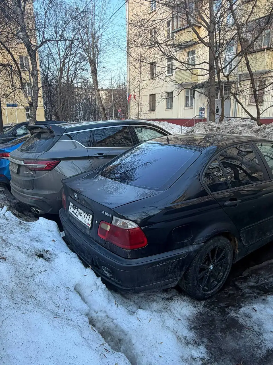 BMW 3 1999 года с пробегом 460000 км - Легковые автомобили (Авто) в Москва