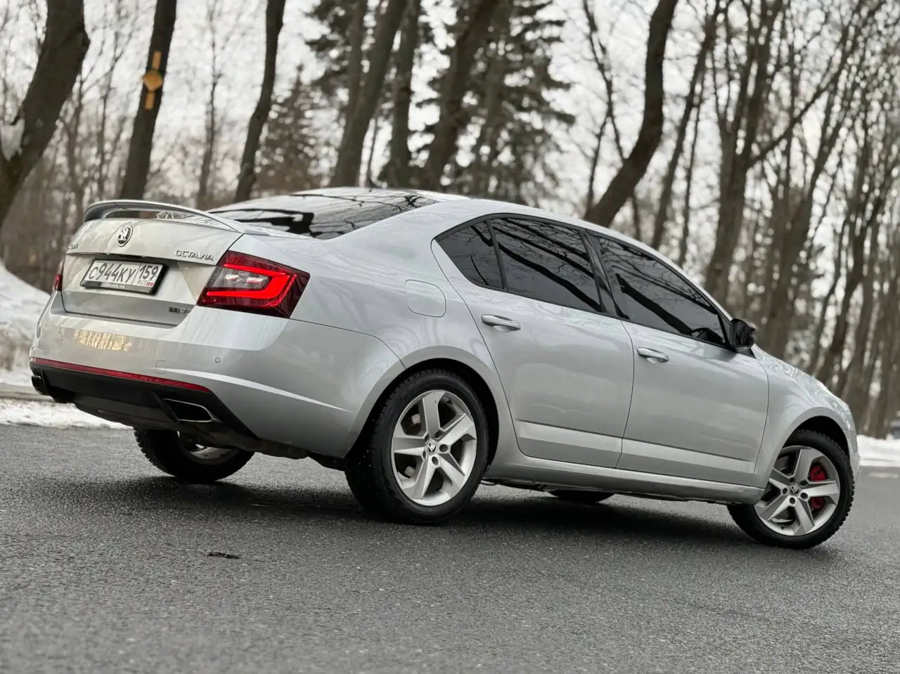 SKODA OCTAVIA RS 2017 года с пробегом 220.000 км - Легковые автомобили (Авто) в Москва