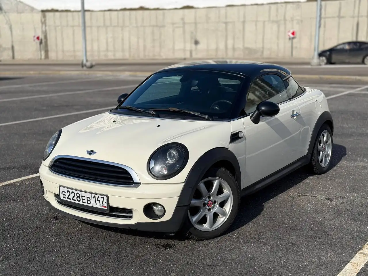 Mini Cooper 2012, АКПП, 1.6 бензин - Легковые автомобили (Авто) в Москва