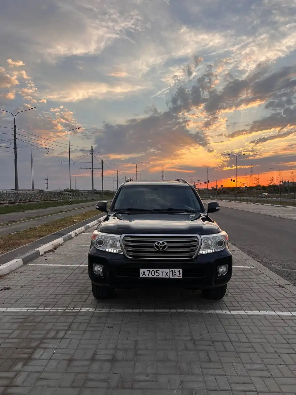Продажа TOYOTA LAND CRUISER 200 2013 года - Авто в Ростов-на-Дону