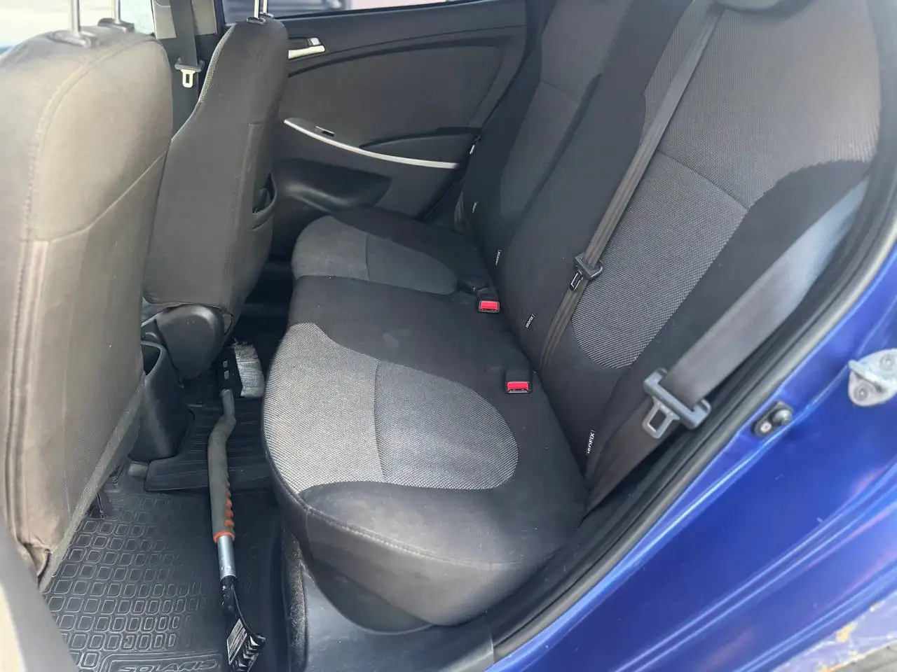 Продажа Hyundai Solaris 2011 года в Санкт-Петербурге - Легковые автомобили (Авто) в Санкт-Петербург