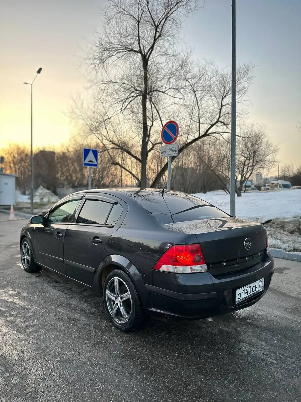 Opel Astra H 2008 б/у - Авто в Москва