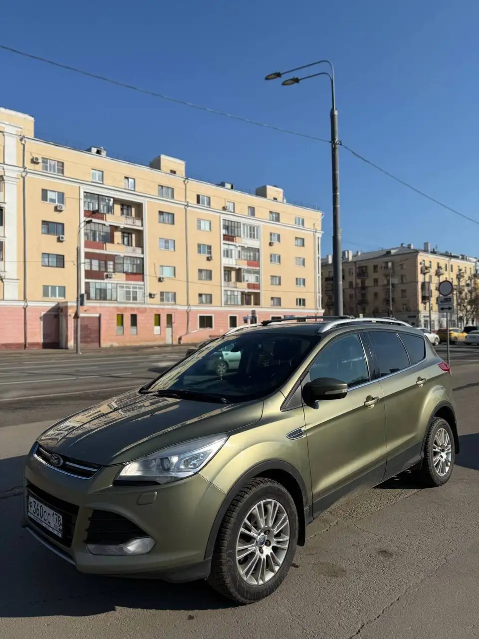 FORD KUGA 2014 - Кроссоверы (Авто) в Москва
