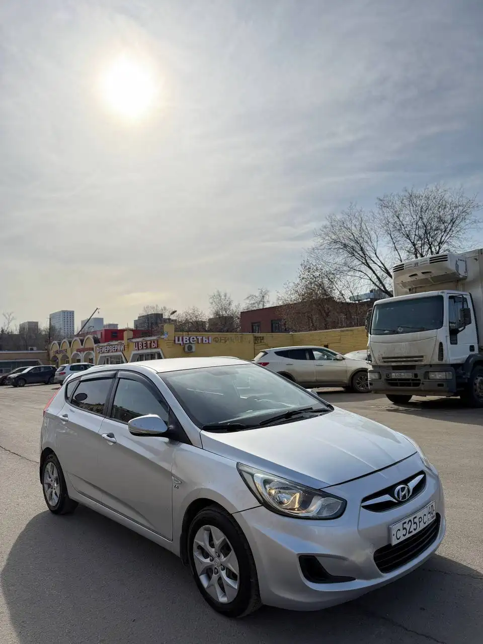 Продажа Hyundai Solaris 2011 года - Легковые автомобили (Авто) в Москва