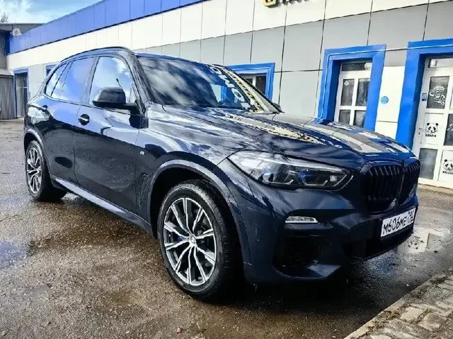 BMW X5 30d M-пакет 2021 года - Минивэн в Москва