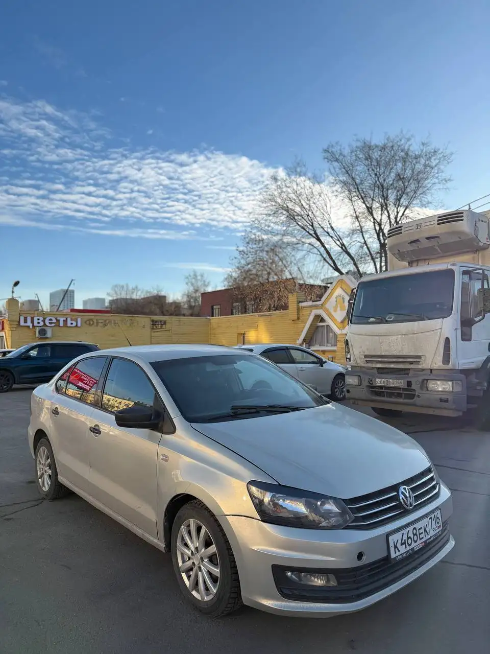 VOLKSWAGEN POLO 2012, 1.6 бензин, МКПП, 300000 км - Легковые автомобили (Авто) в Москва