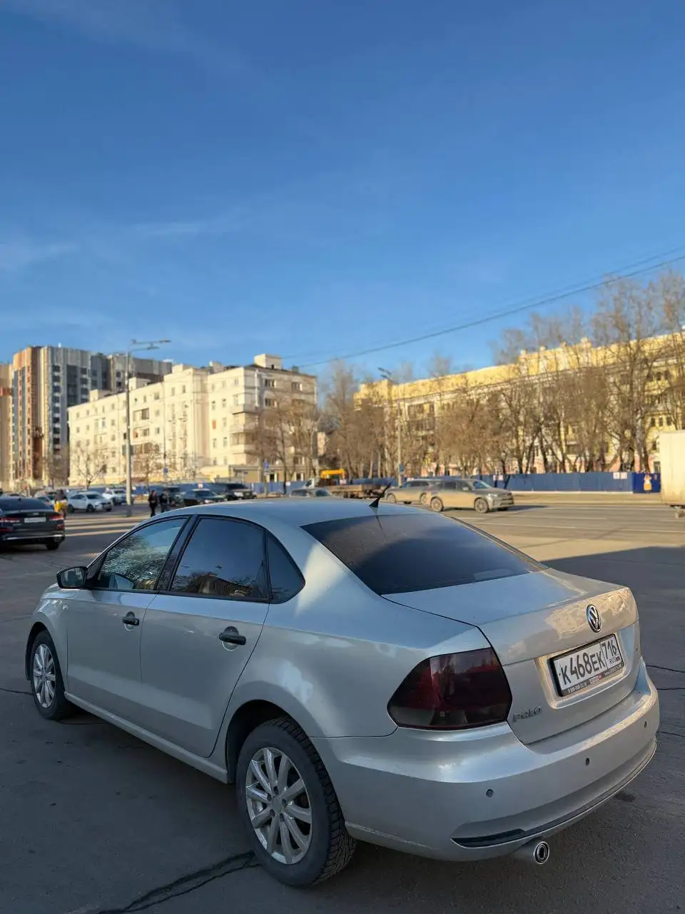 VOLKSWAGEN POLO 2012, 1.6 бензин, МКПП, 300000 км - Легковые автомобили (Авто) в Москва