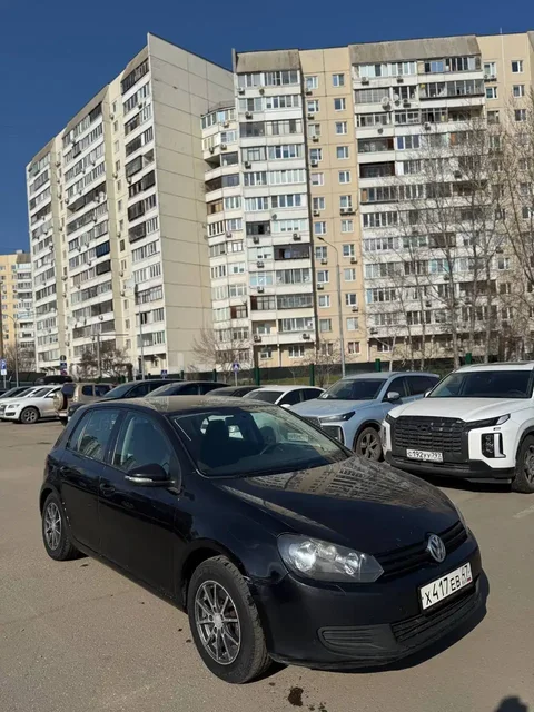 Volkswagen Golf 2011 года - частное объявление в Москва