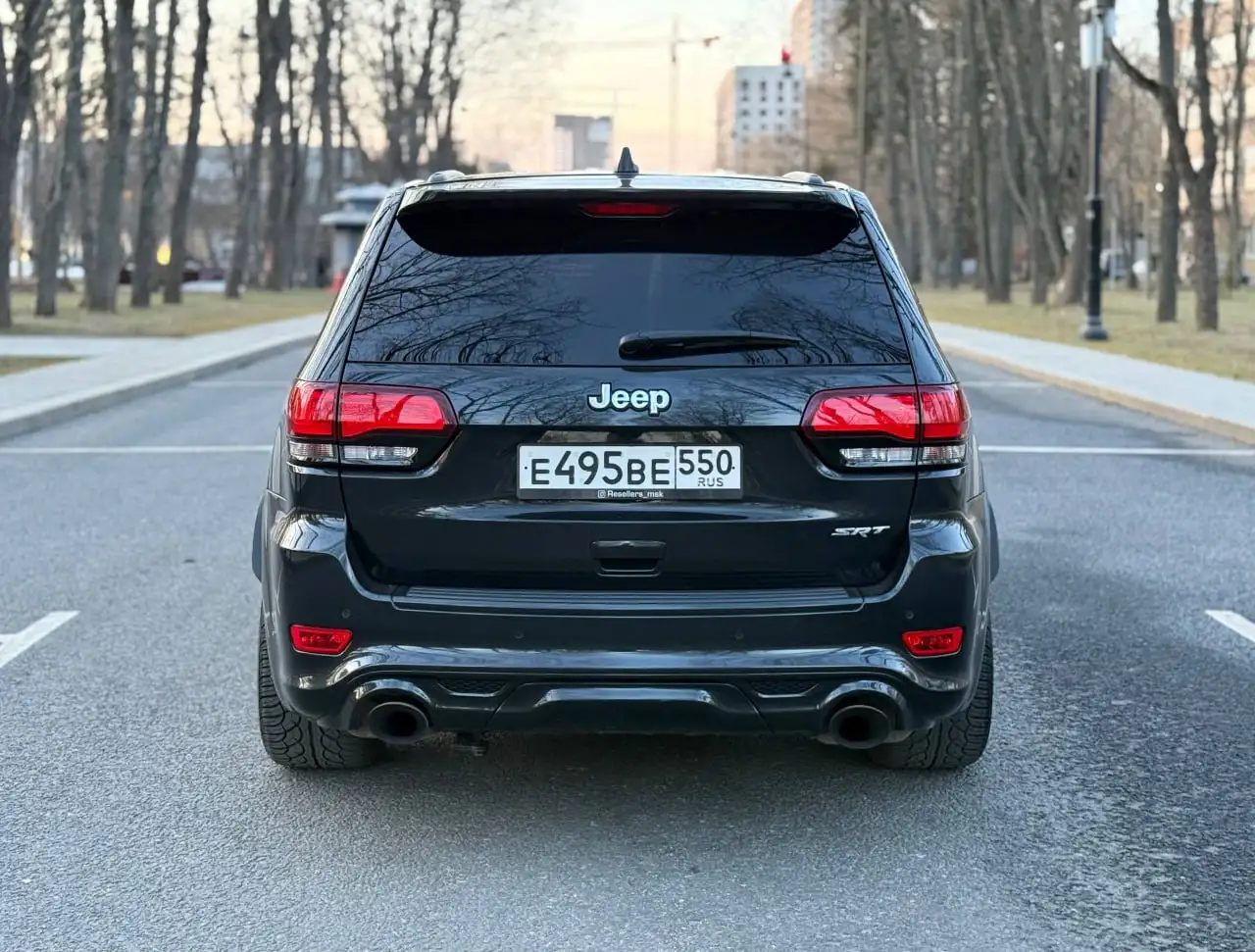 JEEP GRAND CHEROKEE SRT 2014 - Внедорожники (Авто) в Москва