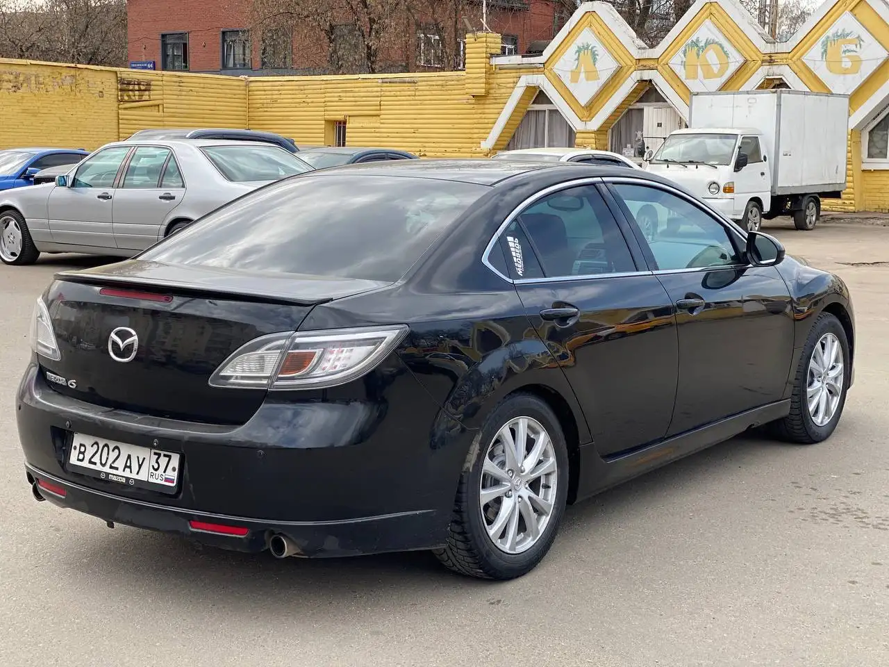 Продажа MAZDA 6 2008 года с пробегом 430.000 км, АКПП, 2.0 бензин - Авто в Москва