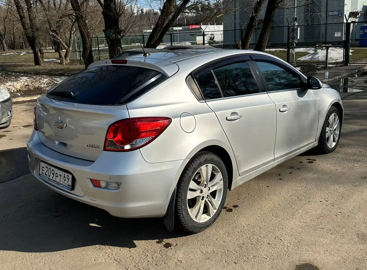 Chevrolet Cruze 2013 - Авто в Москва