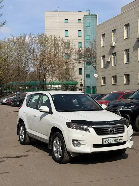 Toyota RAV4 2010 - Квадроциклы и техника в Москва