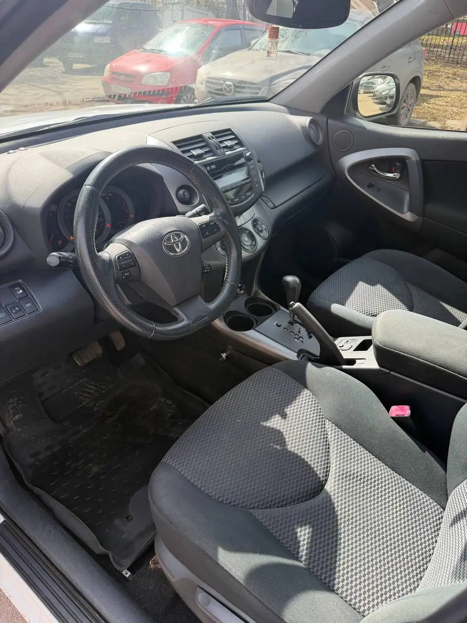 Toyota RAV4 2010 - Легковые автомобили (Авто) в Москва