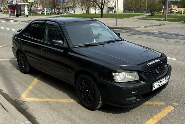 Hyundai Accent 2000 года - Номера и документы в Москва