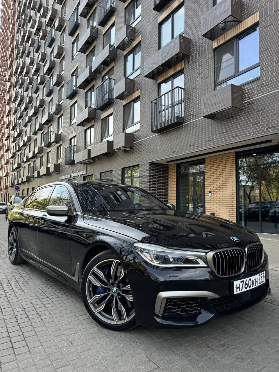 BMW M760Li G12 4WD 2017 - Легковые автомобили (Авто) в Москва
