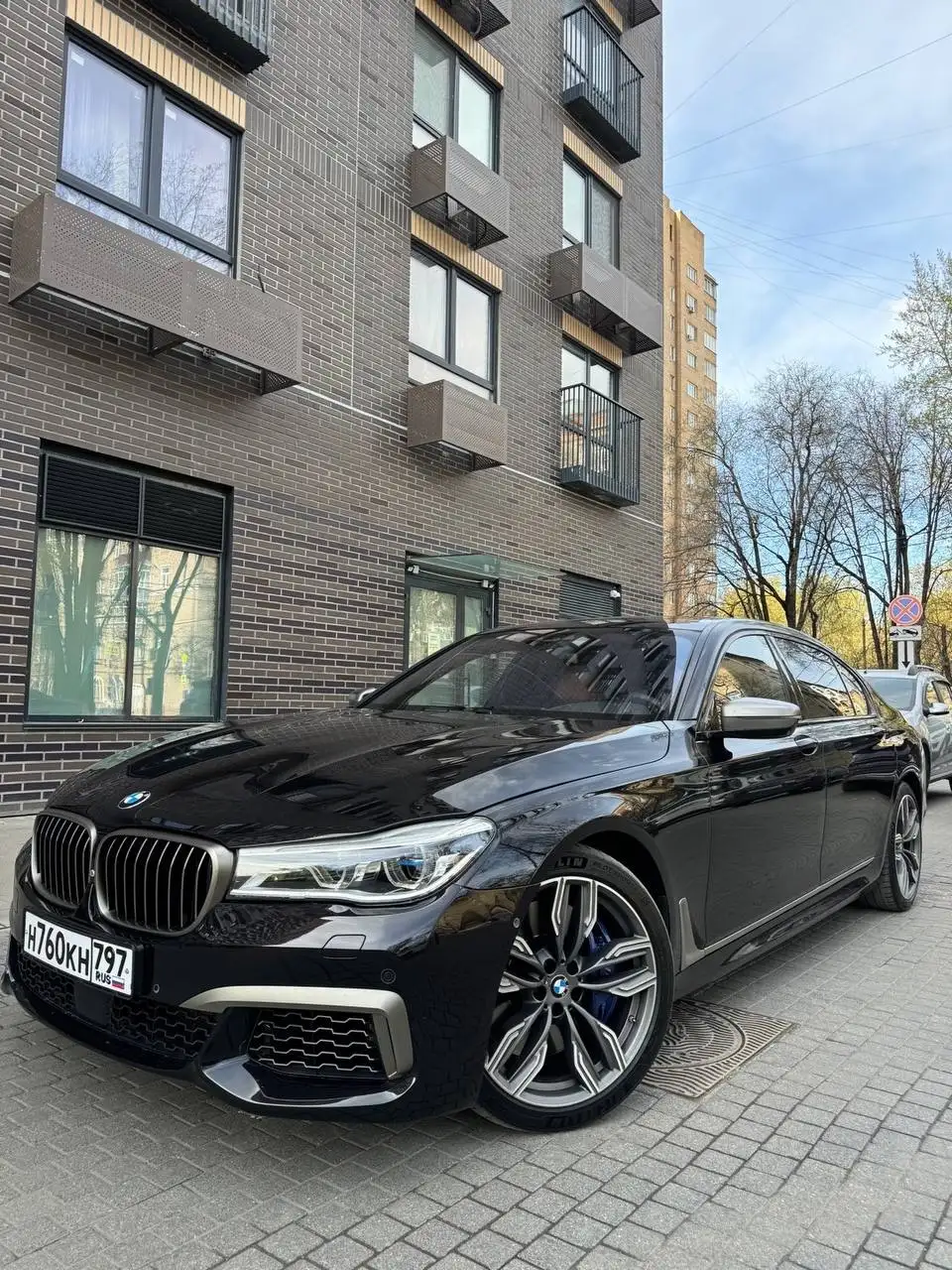 BMW M760Li G12 4WD 2017 - Легковые автомобили (Авто) в Москва