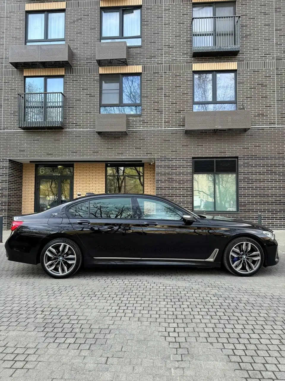 BMW M760Li G12 4WD 2017 - Легковые автомобили (Авто) в Москва