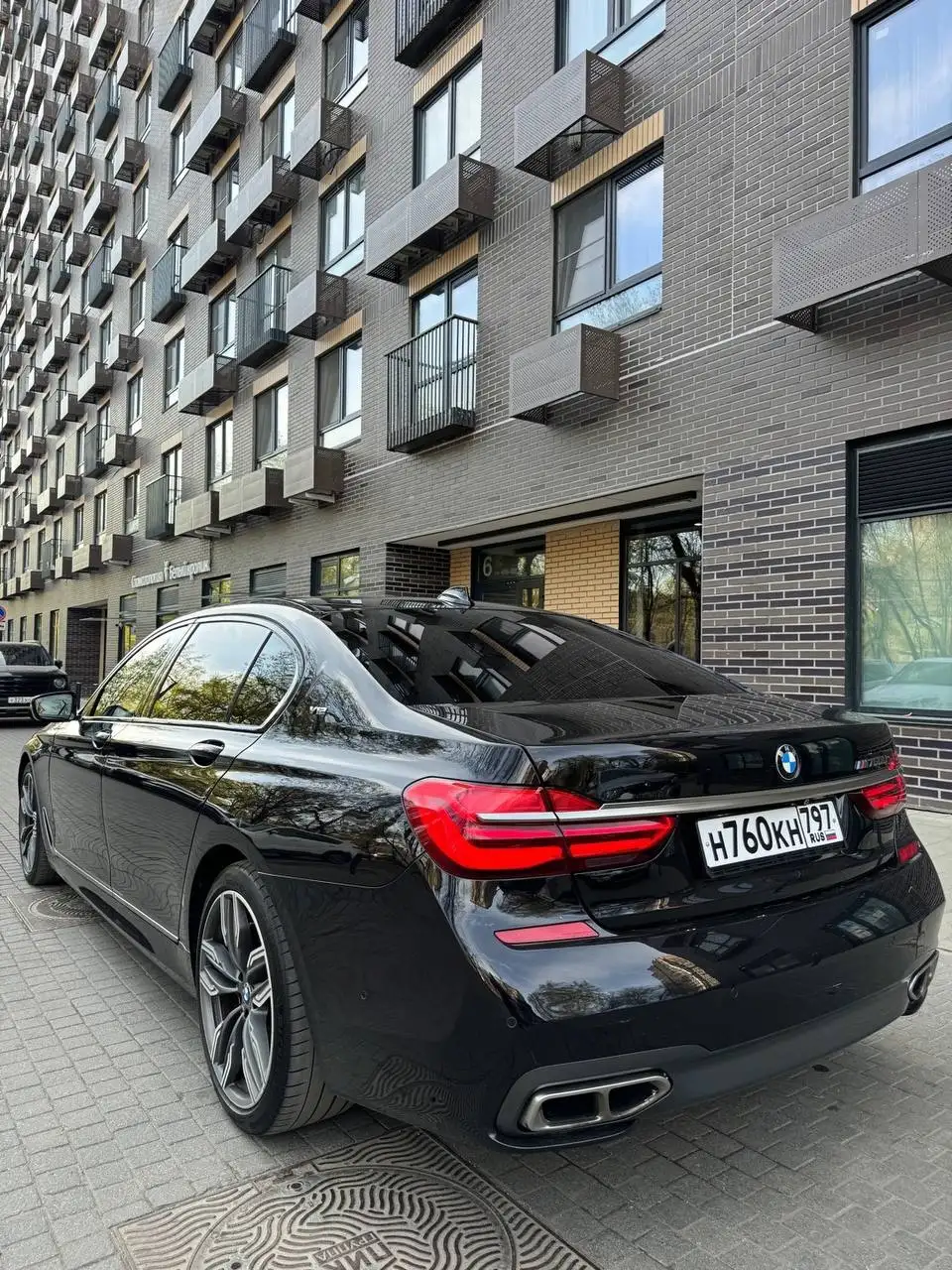 BMW M760Li G12 4WD 2017 - Легковые автомобили (Авто) в Москва