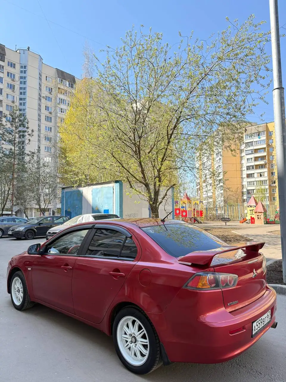 Mitsubishi Lancer 2011 - Авто в Москва