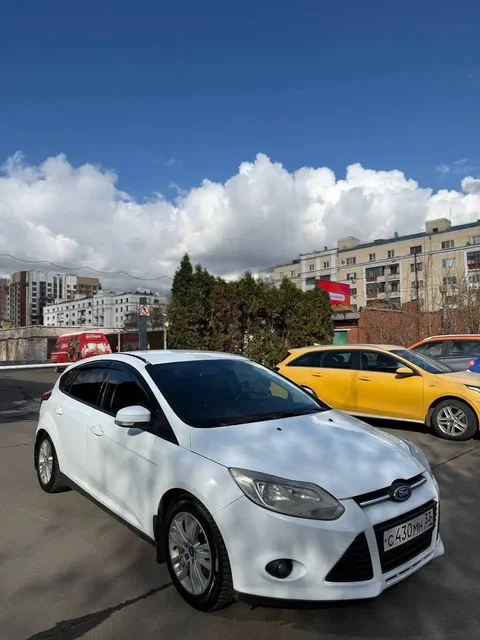 FORD FOCUS 2011 - частное объявление в Москва