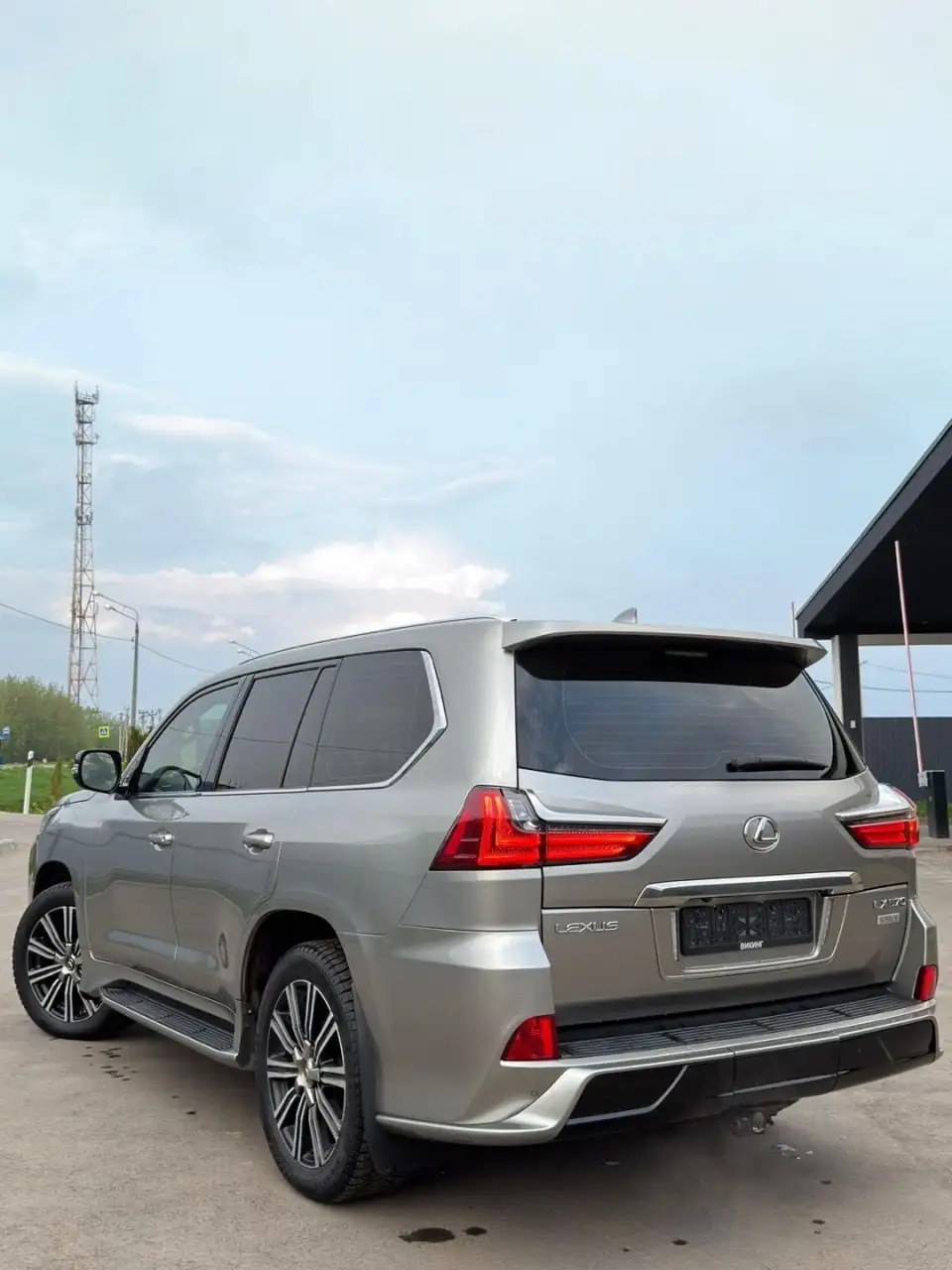 Lexus LX570 J200 2018 - Внедорожник (Авто) в Москва