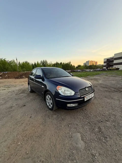Hyundai Accent 2008 - Лодки в Москва