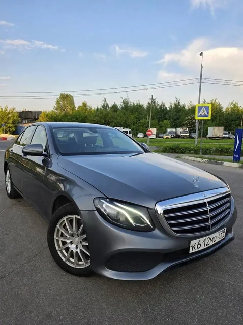 Mercedes-Benz E W213 2018 1.750.000 - Авто в Санкт-Петербург