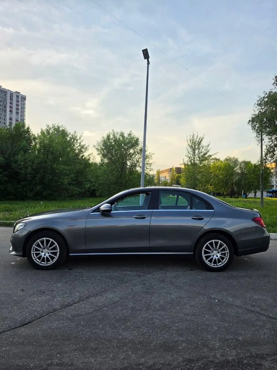 Mercedes-Benz E W213 2018 1.750.000 - Легковые автомобили (Авто) в Санкт-Петербург
