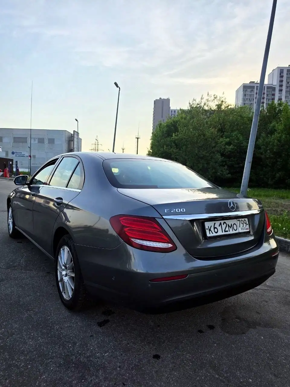 Mercedes-Benz E W213 2018 1.750.000 - Легковые автомобили (Авто) в Санкт-Петербург