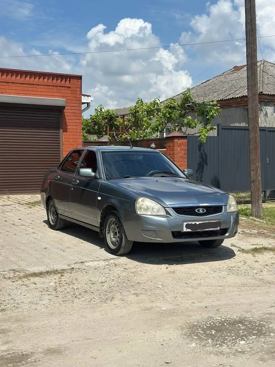 Продам Ладу Приору - Легковые автомобили (Авто) в Санкт-Петербург