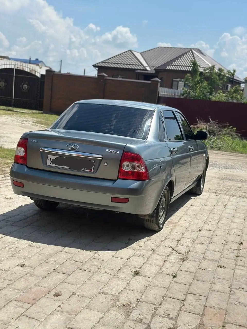 Продам Ладу Приору - Легковые автомобили (Авто) в Санкт-Петербург