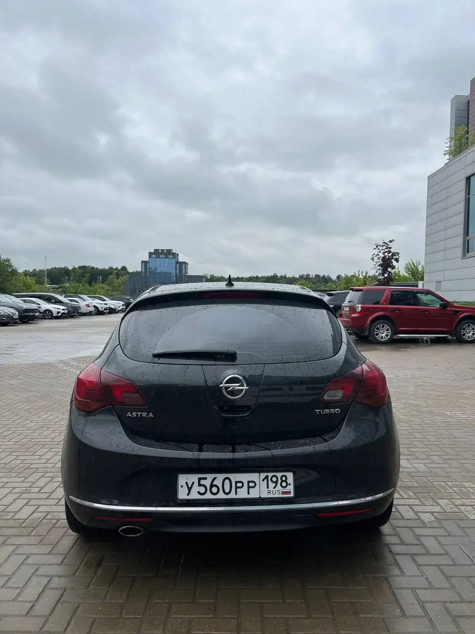 Opel Astra 2013 - Авто в Москва