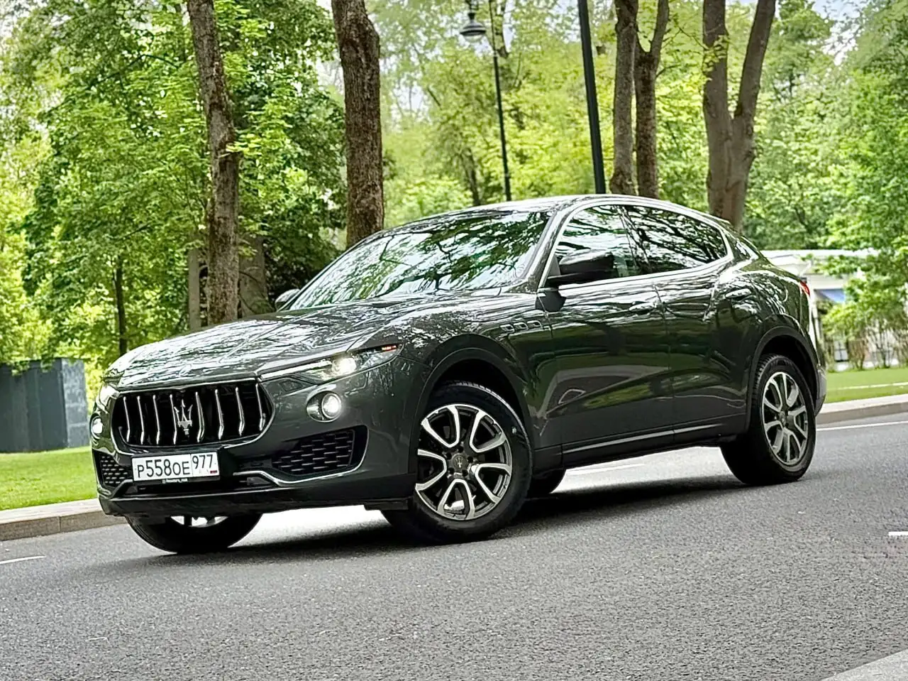 Maserati Levante 2017 - Авто в Москва